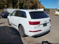 2017 Audi Q7 — photo 3 of 16 | VIN WA1LAAF77HD028994