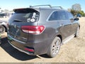 2016 Kia Sorento — photo 4 of 16 | VIN 5XYPKDA5XGG086531