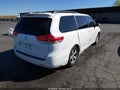 2014 Toyota Sienna — photo 4 of 17 | VIN 5TDKK3DC1ES419522