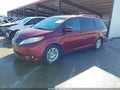 2013 Toyota Sienna — photo 2 of 13 | VIN 5TDYK3DC6DS372223