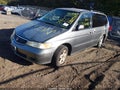 2001 Honda Odyssey — photo 2 of 11 | VIN 2HKRL18611H578156