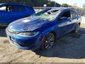 2016 Chrysler 200 — photo 2 of 16 | VIN 1C3CCCBB5GN117708