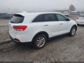 2016 Kia Sorento — photo 4 of 11 | VIN 5XYPGDA36GG059200