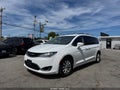 2019 Chrysler Pacifica — photo 2 of 11 | VIN 2C4RC1BG9KR554080
