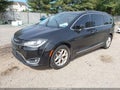 2017 Chrysler Pacifica — photo 2 of 12 | VIN 2C4RC1BG3HR667550