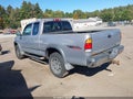 2002 Toyota Tundra — photo 3 of 11 | VIN 5TBBT44182S307936