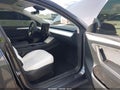2023 Tesla Model Y — photo 5 of 15 | VIN 7SAYGDEFXPF919182