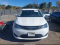 2017 Chrysler Pacifica — photo 12 of 16 | VIN 2C4RC1BGXHR795851