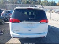 2017 Chrysler Pacifica — photo 16 of 16 | VIN 2C4RC1BGXHR795851