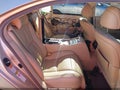 2015 Lexus LS 460 — photo 8 of 17 | VIN JTHGL1EF5F5054719