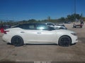 2017 Nissan Maxima — photo 12 of 15 | VIN 1N4AA6AP9HC387874