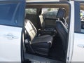 2020 Kia Sedona — photo 8 of 17 | VIN KNDMB5C11L6639678
