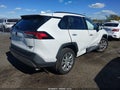 2025 Toyota RAV4 — photo 4 of 16 | VIN 2T3N1RFV4SW523949