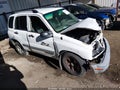 2003 Chevrolet Tracker — photo 1 of 17 | VIN 2CNBJ734936921900