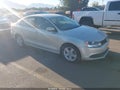 2011 Volkswagen Jetta — photo 1 of 11 | VIN 3VWLL7AJ1BM065702