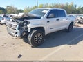 2015 Toyota Tundra — photo 2 of 17 | VIN 5TFDW5F12FX441366