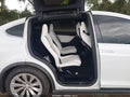 2016 Tesla Model X — photo 8 of 15 | VIN 5YJXCBE22GF007054