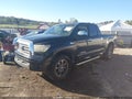 2007 Toyota Tundra — photo 2 of 16 | VIN 5TFBV58127X008705