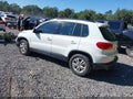 2017 Volkswagen Tiguan — photo 3 of 13 | VIN WVGAV7AXXHK026398