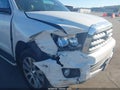 2015 Toyota Sequoia — photo 5 of 14 | VIN 5TDKY5G11FS060193