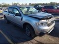 2022 Ford Maverick — photo 1 of 16 | VIN 3FTTW8E34NRA05352