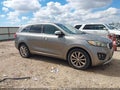 2016 Kia Sorento — photo 12 of 15 | VIN 5XYPKDA52GG075796