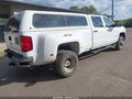 2018 Chevrolet Silverado — photo 4 of 17 | VIN 1GC4KYCG9JF280597
