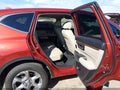 2018 Honda CR-V — photo 8 of 17 | VIN 2HKRW2H8XJH650373