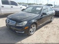 2013 Mercedes-Benz C-Class — photo 2 of 15 | VIN WDDGF4HB1DA862207