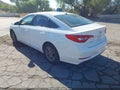 2016 Hyundai Sonata — photo 3 of 16 | VIN 5NPE24AF2GH285050