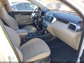 2016 Kia Sorento — photo 5 of 11 | VIN 5XYPGDA31GG084229