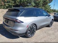 2024 Lincoln Nautilus — photo 4 of 17 | VIN 5LMPJ8K4XRJ793690
