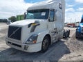 2018 Volvo VNL — photo 2 of 23 | VIN 4V4NC9EH4JN889166