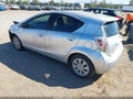 2012 Toyota Prius C — photo 3 of 13 | VIN JTDKDTB35C1520585