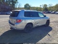 2010 Toyota Highlander Hybrid — photo 4 of 16 | VIN JTEJW3EH5A2045424