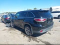 2015 Toyota Highlander — photo 3 of 16 | VIN 5TDBKRFH6FS196343