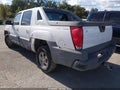 2002 Chevrolet Avalanche — photo 3 of 11 | VIN 3GNEC13T82G217973