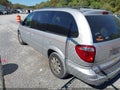 2005 Chrysler Town & Country — photo 3 of 11 | VIN 2C8GP64L55R456864