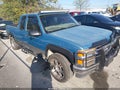 1997 Chevrolet Silverado 1500 — photo 1 of 11 | VIN 2GCEK19R8V1204631