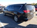 2022 Chrysler Voyager — photo 3 of 15 | VIN 2C4RC1CG2NR225191
