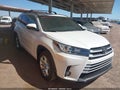 2018 Toyota Highlander — photo 1 of 16 | VIN 5TDDZRFH0JS865185