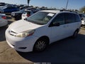 2007 Toyota Sienna — photo 2 of 11 | VIN 5TDZK23C57S090286