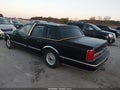 1996 Lincoln Town Car — photo 3 of 12 | VIN 1LNLM81W9TY670389
