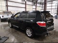 2013 Toyota Highlander — photo 3 of 16 | VIN 5TDBK3EH2DS179776
