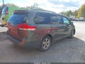 2011 Toyota Sienna — photo 4 of 11 | VIN 5TDKK3DC1BS039866