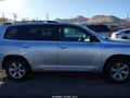 2010 Toyota Highlander — photo 13 of 16 | VIN 5TDKK3EH9AS013055