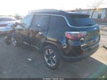 2018 Jeep Compass — photo 3 of 16 | VIN 3C4NJDCB1JT329849