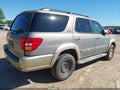 2001 Toyota Sequoia — photo 4 of 13 | VIN 5TDZT34A41S018275