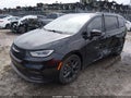 2022 Chrysler Pacifica — photo 2 of 16 | VIN 2C4RC1GG3NR166758