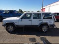 1990 Jeep Cherokee — photo 15 of 17 | VIN 1J4FJ58L1LL168097